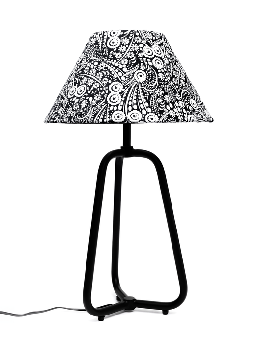 color-Noir Garden