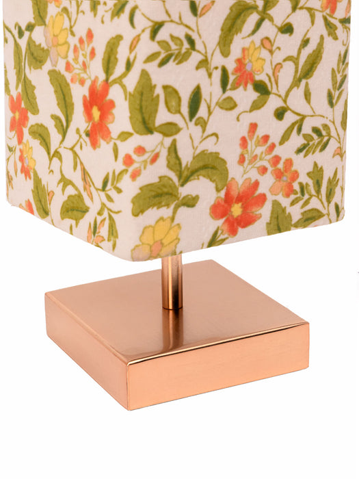 color-Vintage Floral