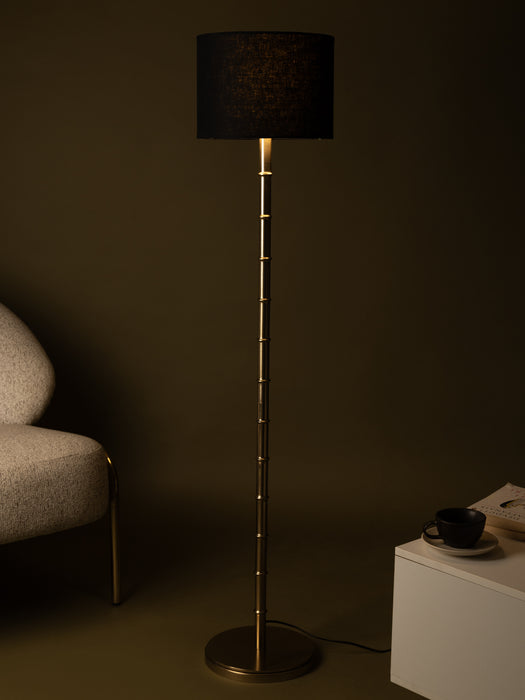 color-Solid Black