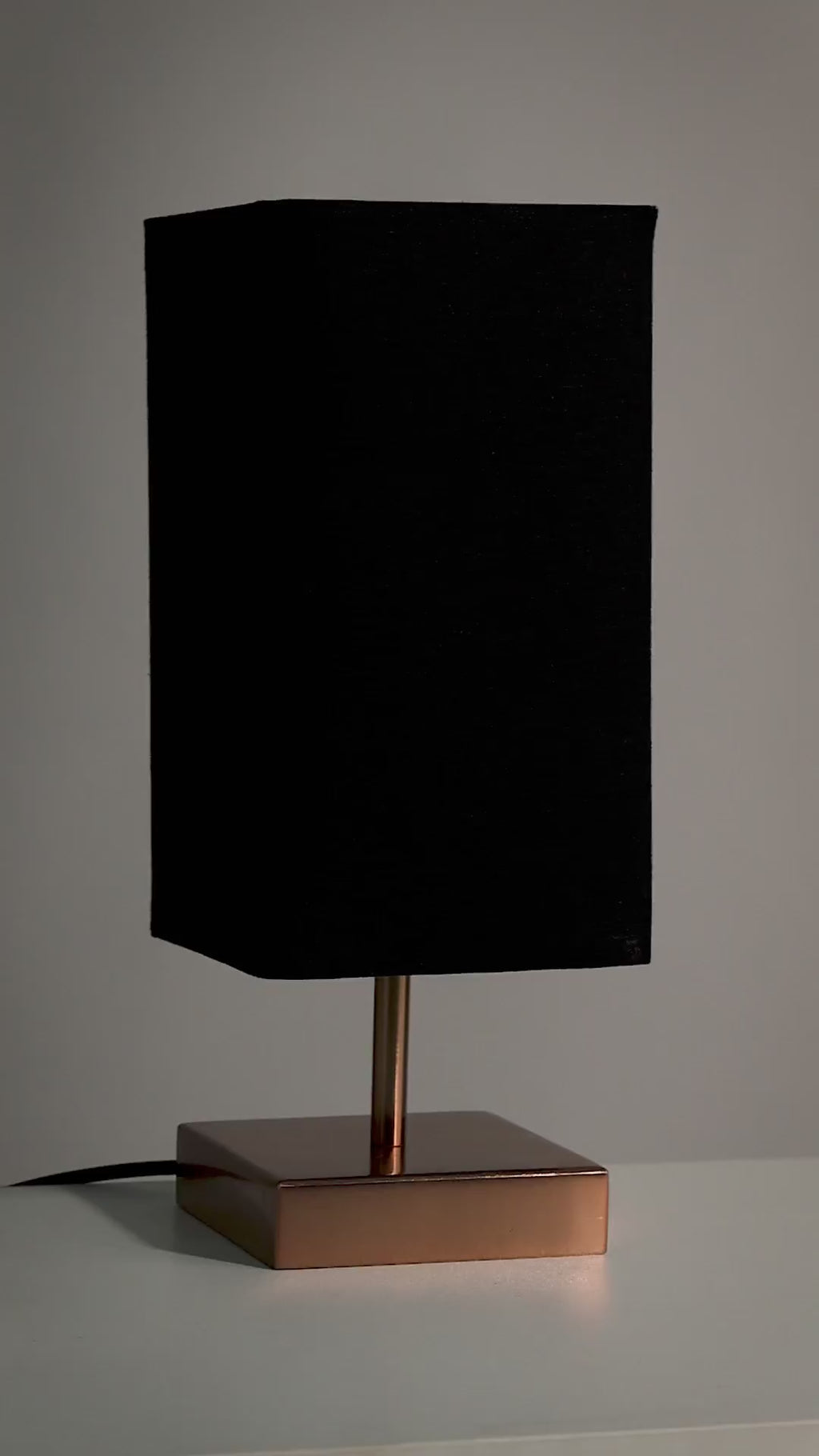 color-Solid Black