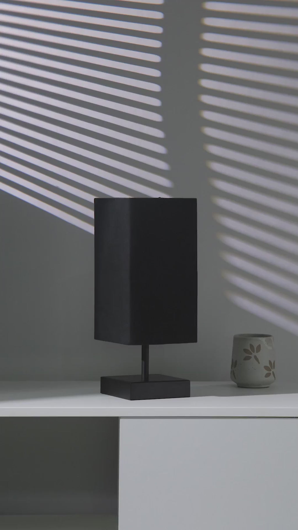 color-Solid Black