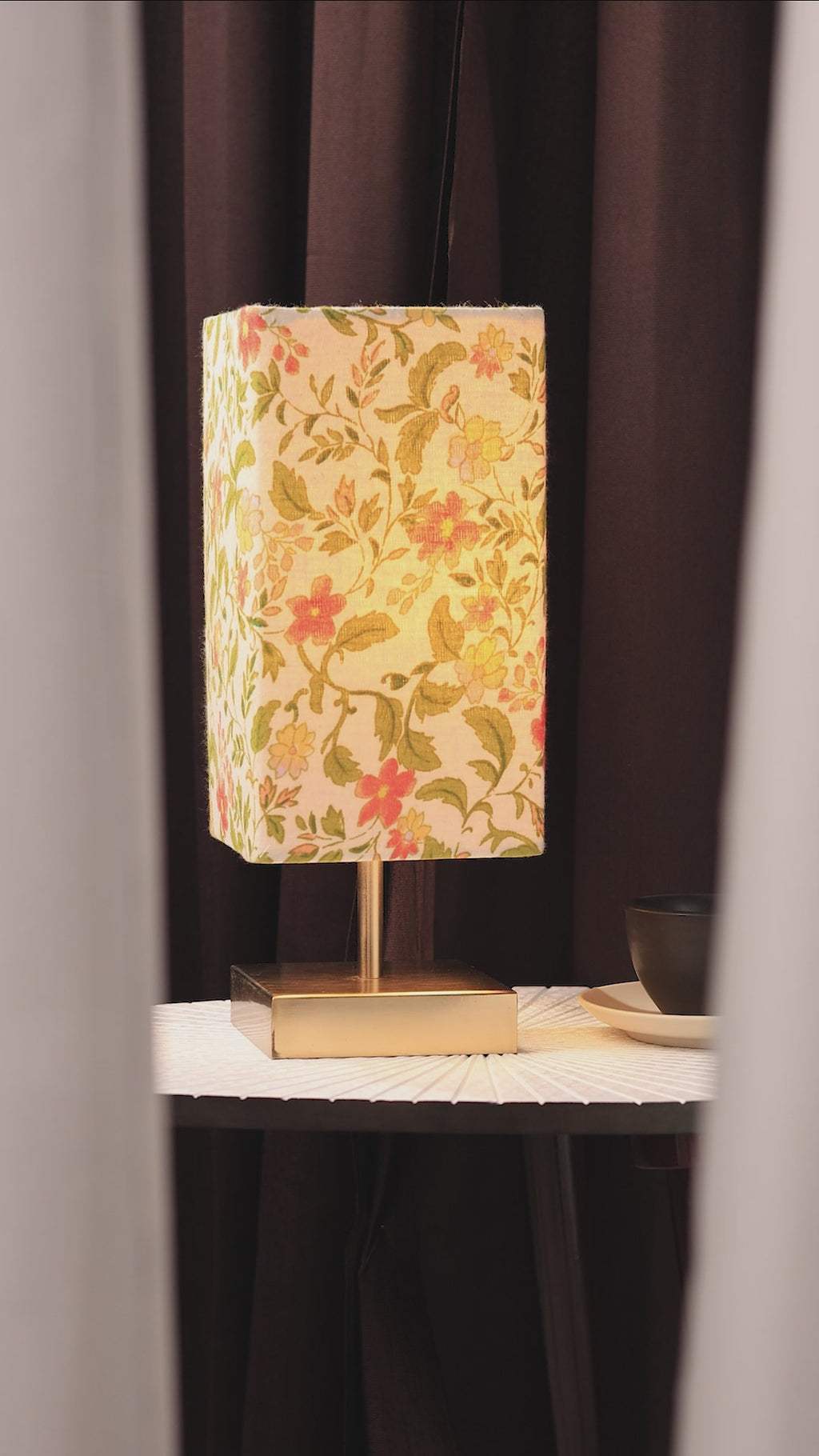 color-Vintage Floral