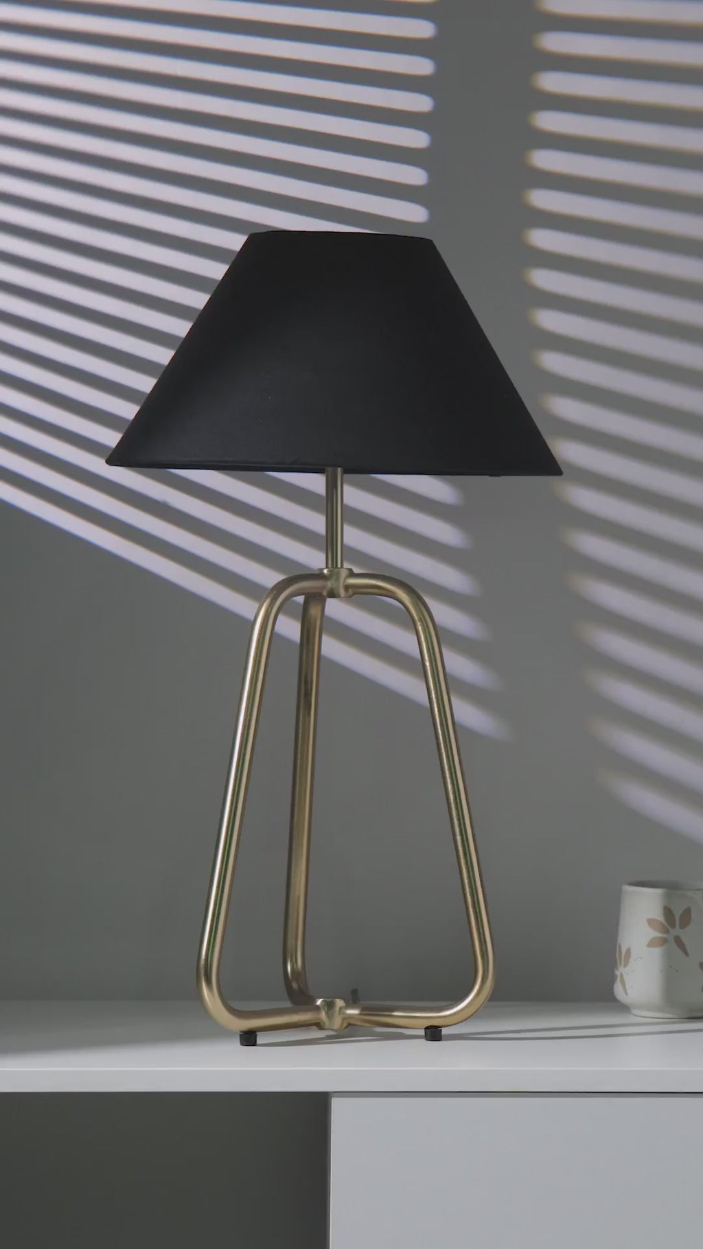color-Solid Black