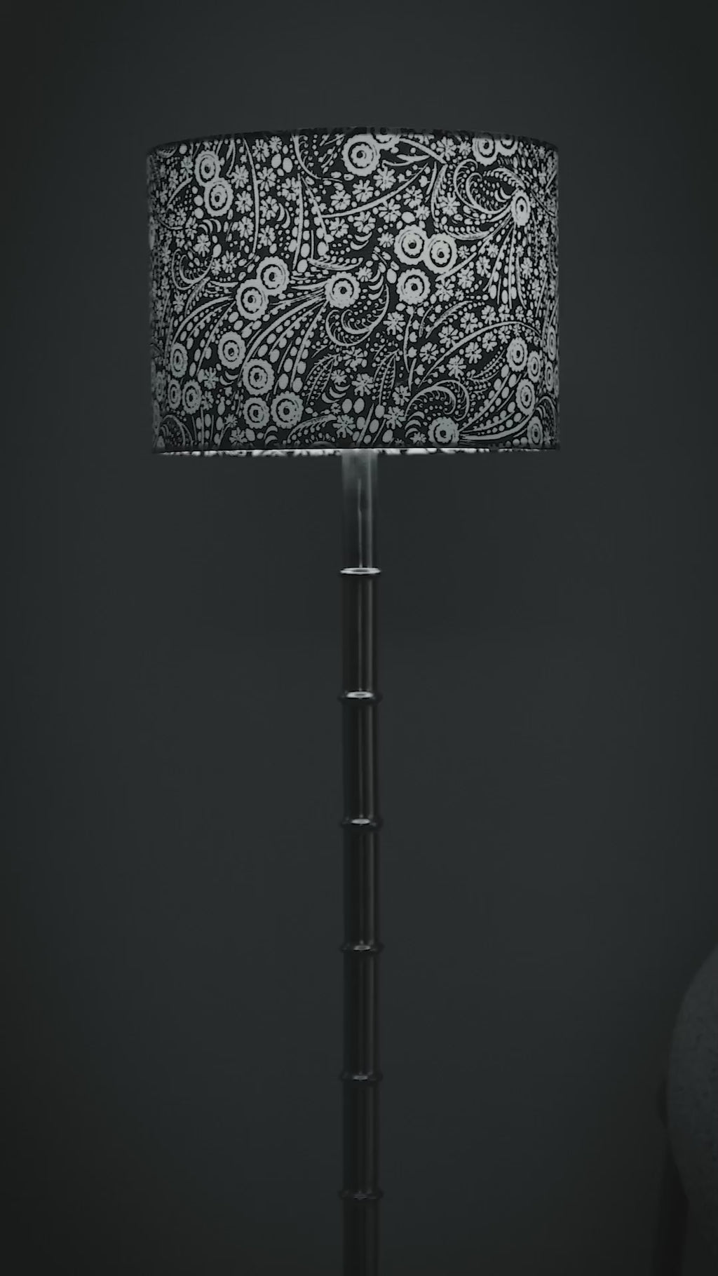 color-Noir Garden