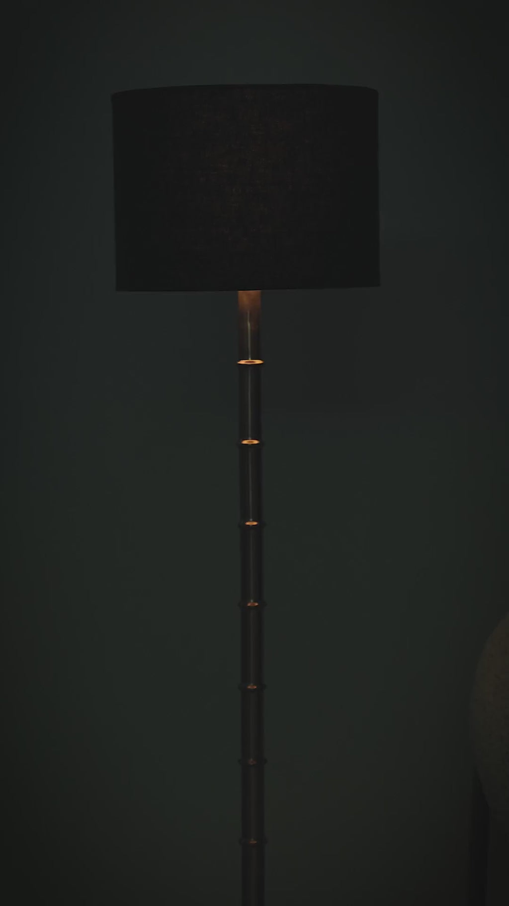 color-Solid Black