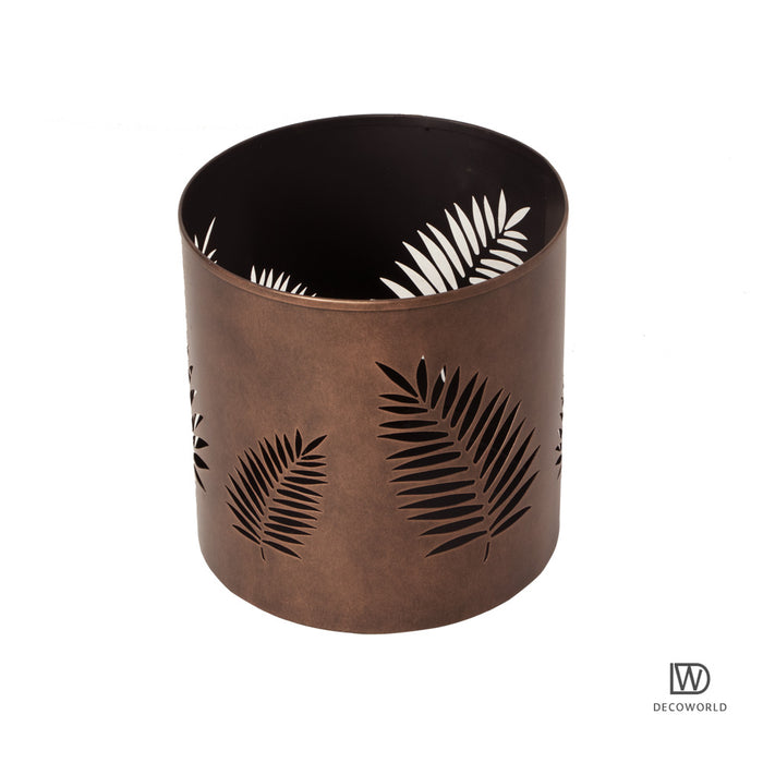 Small-Laser-Cut-Planter-with-Leaf-Design